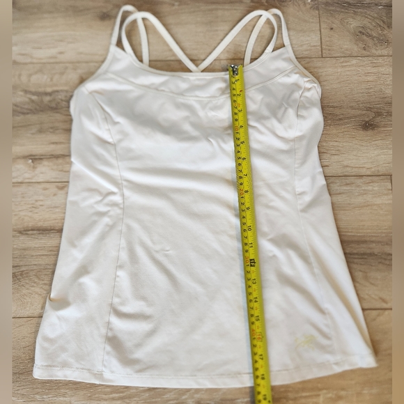 Arc'teryx tank, women's medium - Picture 2 of 8